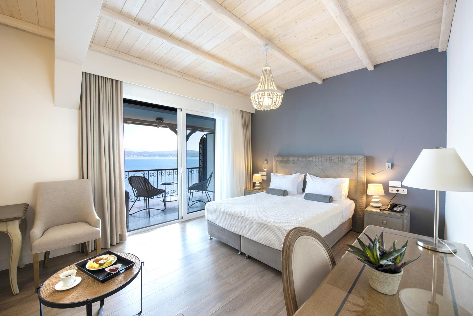 Pylos Hotel | Karalis Beach Hotel in Pylos | Pylos