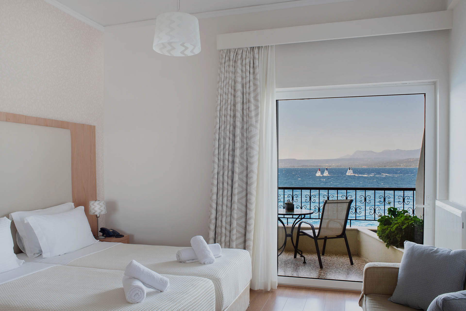 Pylos Hotel | Karalis Beach Hotel in Pylos | Pylos