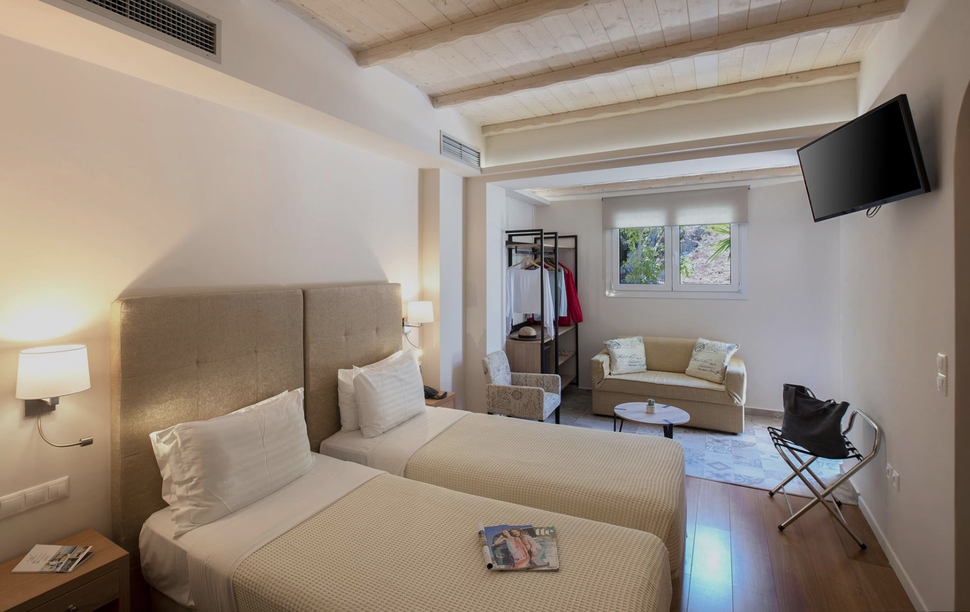 Pylos Hotel | Karalis Beach Hotel in Pylos | Pylos