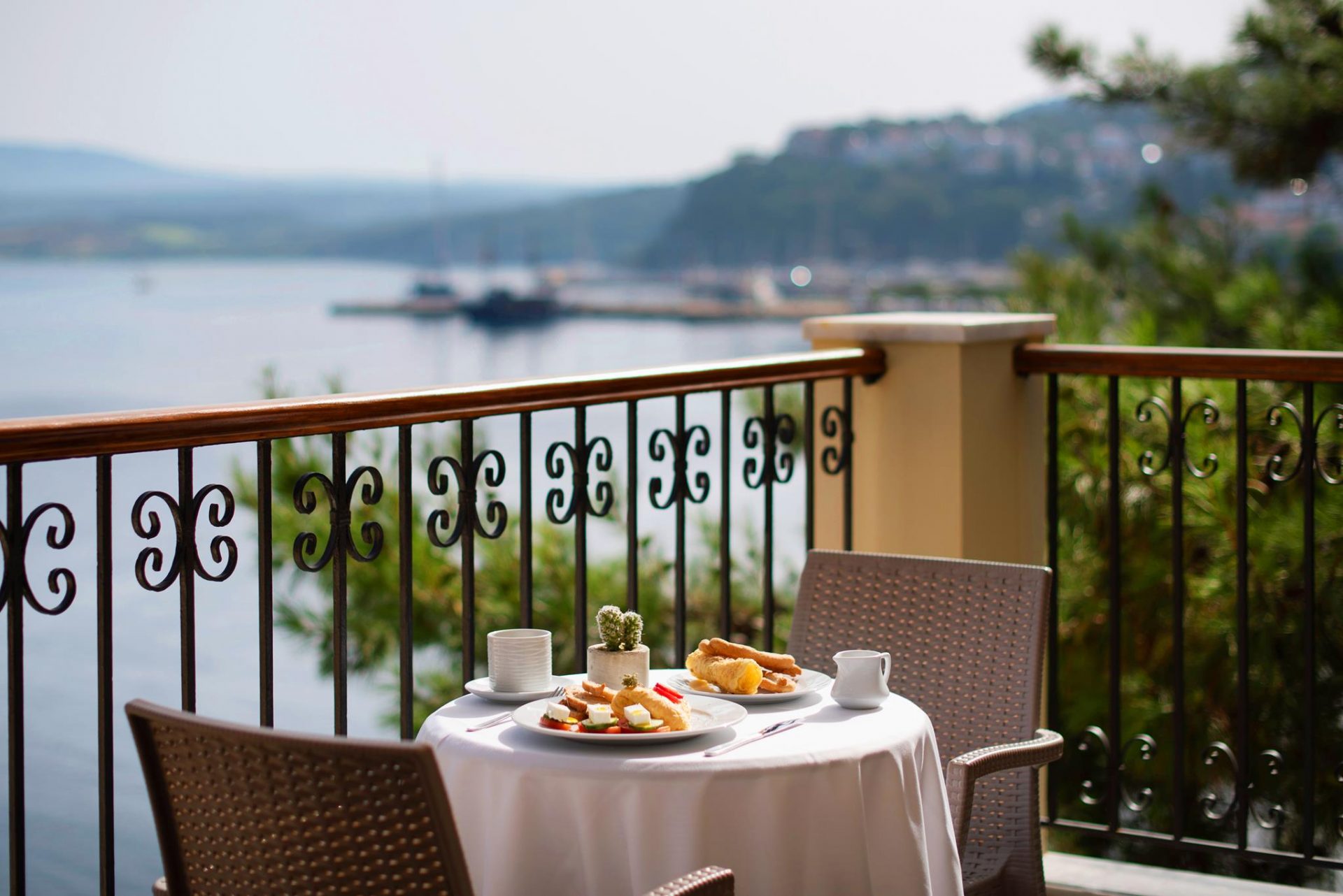 Pylos Hotel | Karalis Beach Hotel in Pylos | Pylos