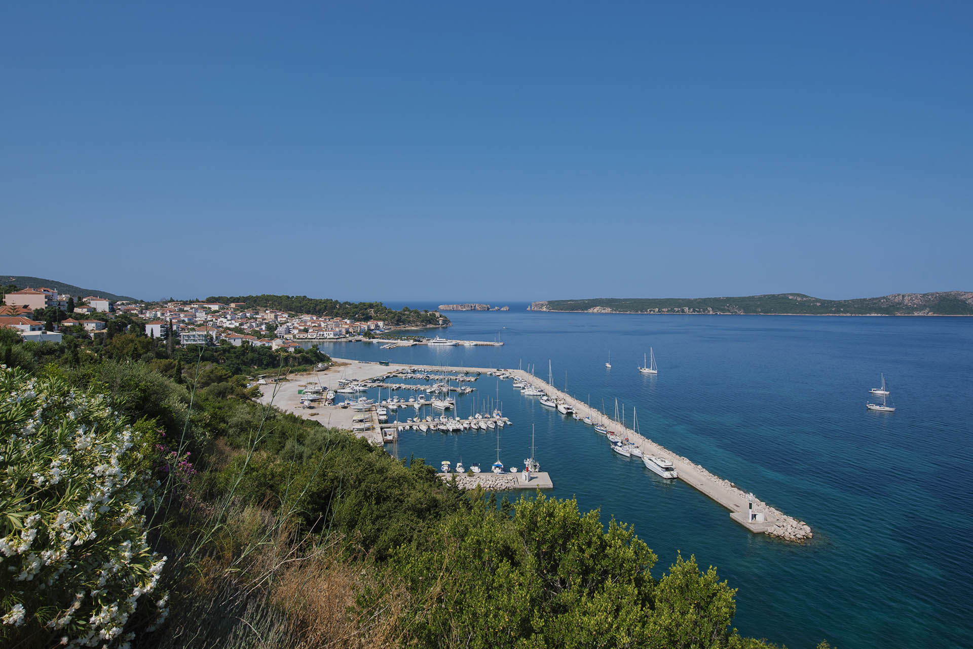 Pylos Hotel | Karalis Beach Hotel in Pylos | Pylos